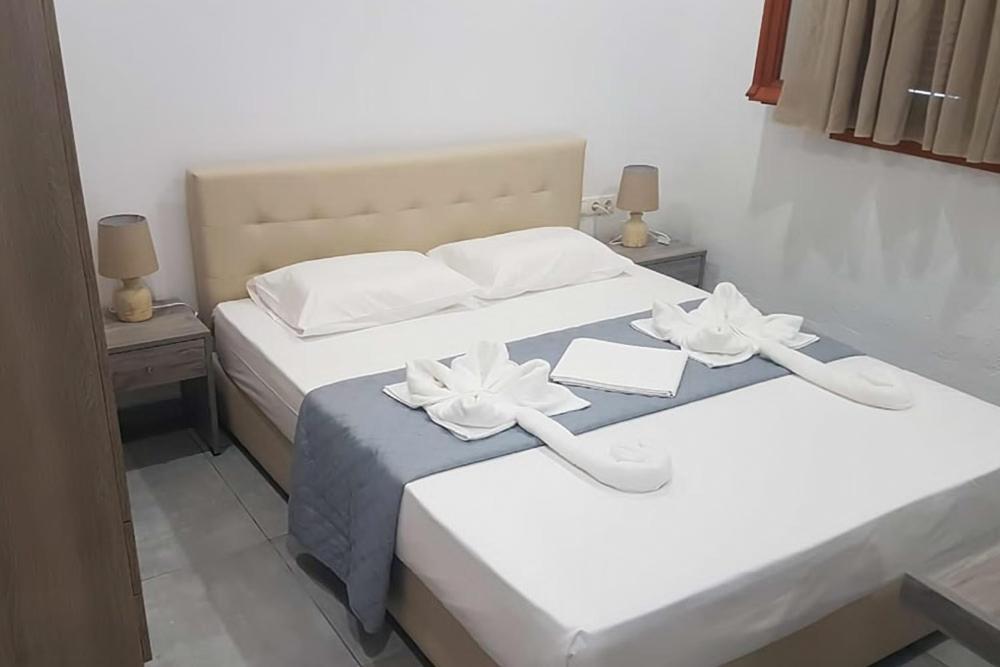 Strawberry Skiathos Agia Paraskevi  Exterior photo