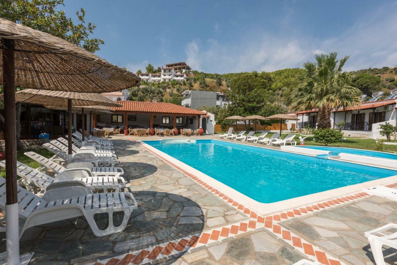 Strawberry Skiathos Agia Paraskevi  Exterior photo