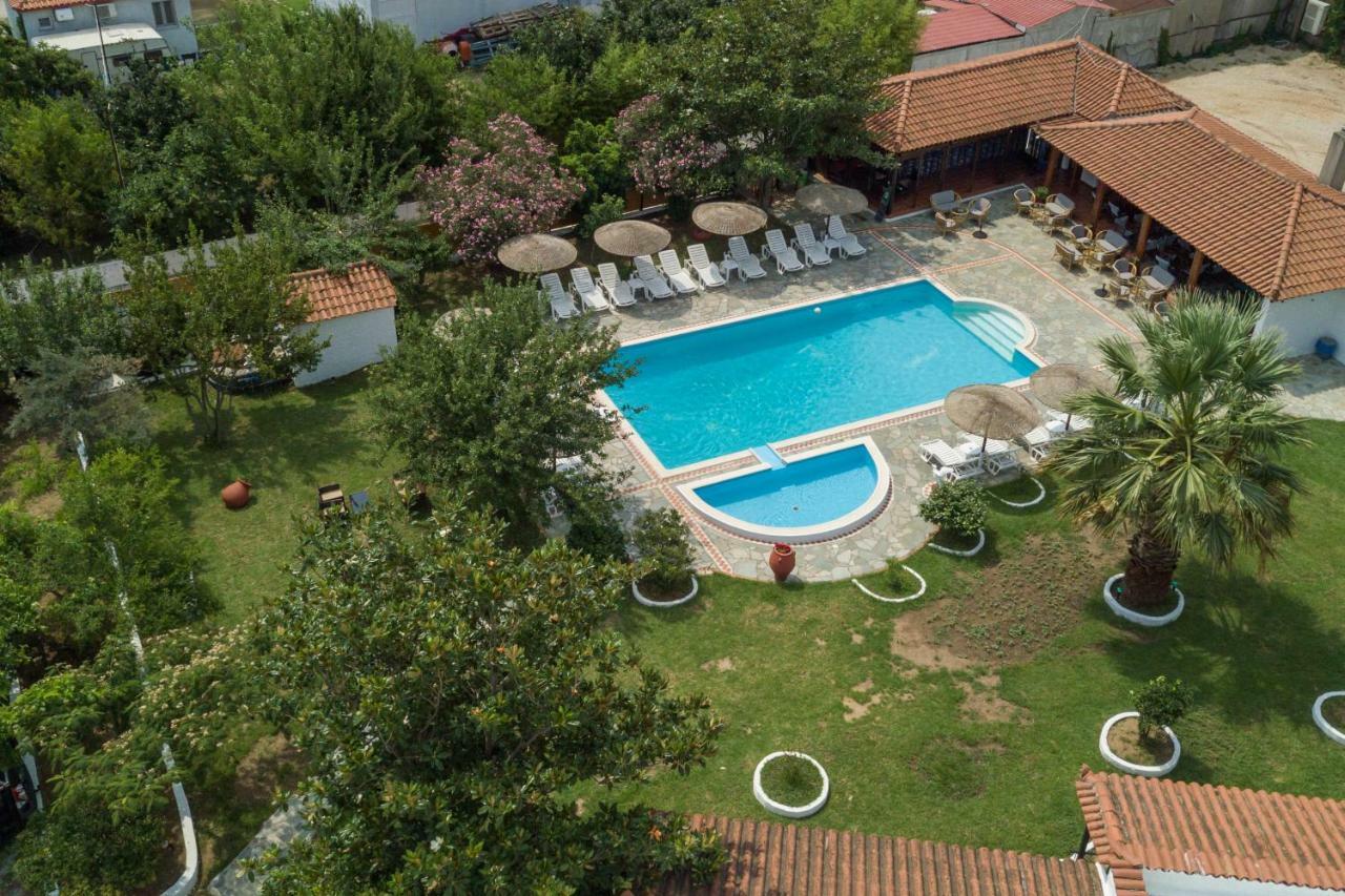 Strawberry Skiathos Agia Paraskevi  Exterior photo