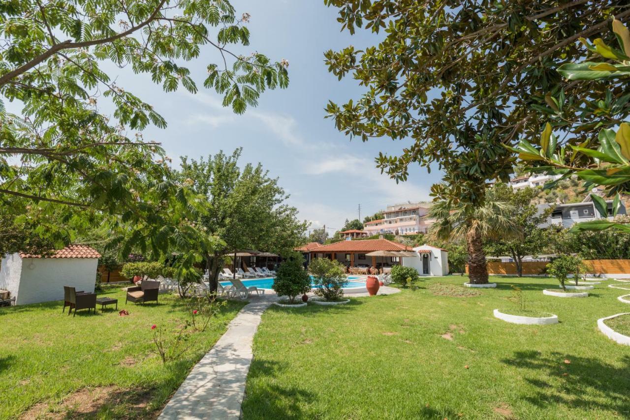 Strawberry Skiathos Agia Paraskevi  Exterior photo